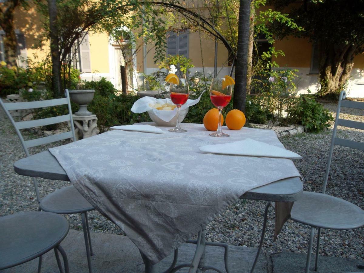 Apartamento Vesna Loft In Luino Exterior foto